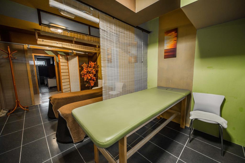 Plejsy Hotel Krompachy Eksteriør billede
